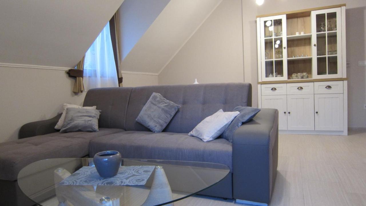 Appartment Kastelo Victoria ซาลัคชานี ภายนอก รูปภาพ